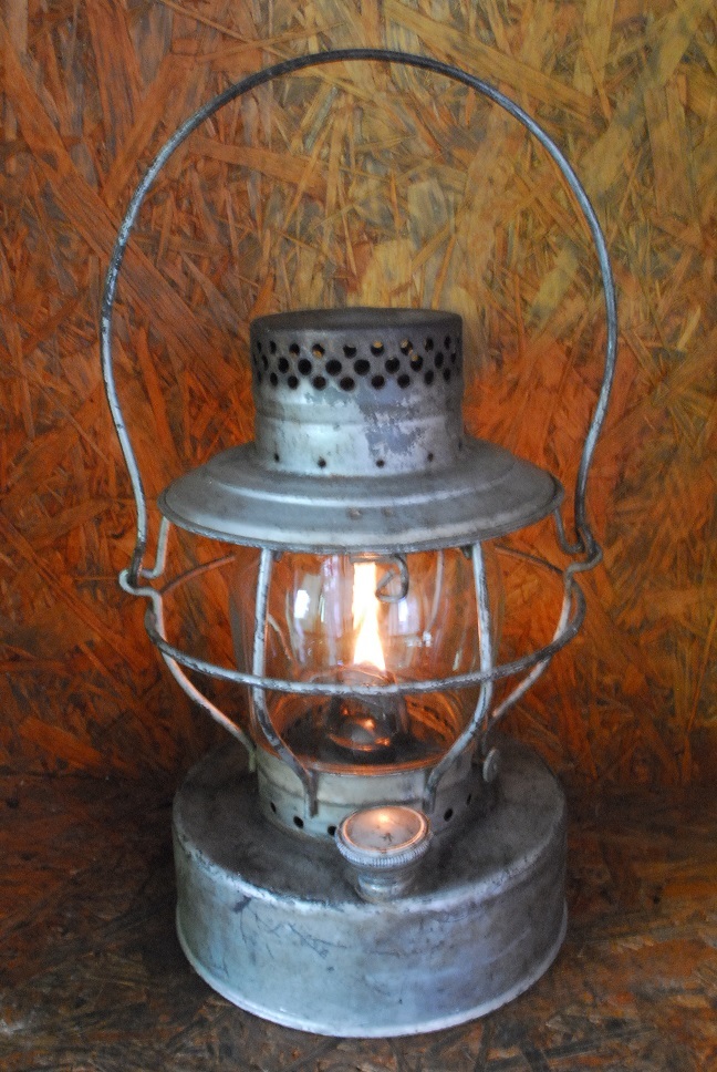 Handlan St. Louis USA Railroad Lantern