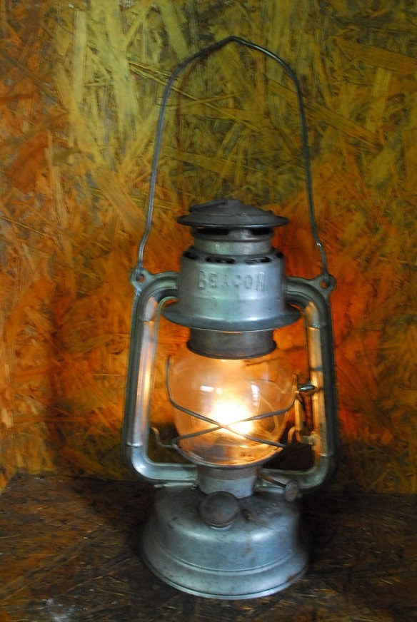 SW Beacon Windproof Oil Lantern